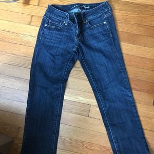 American Eagle Artist stretch crop size 2